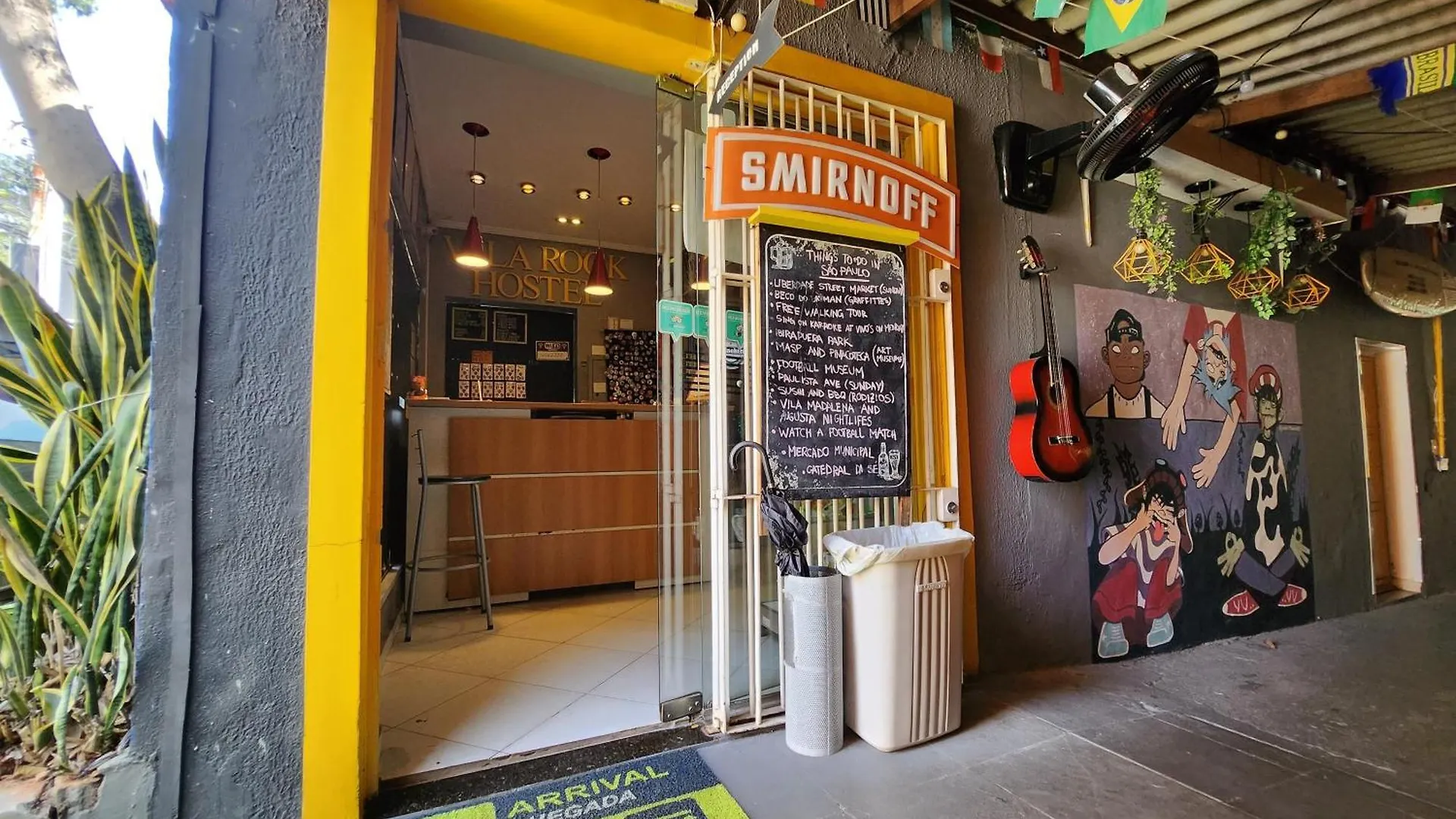 Vila Rock Hostel: Central Location Near Allianz Parque Sao Paulo