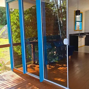 https://casa-na-frente-do-mar-com-quarto-privativo.santa-catarina-brasil.com