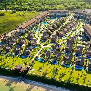 https://flat-em-muro-alto-condominio-nui.portodegalinhashotels.com